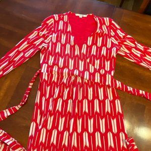 Boden true wrap dress in red ikat print size 12 long